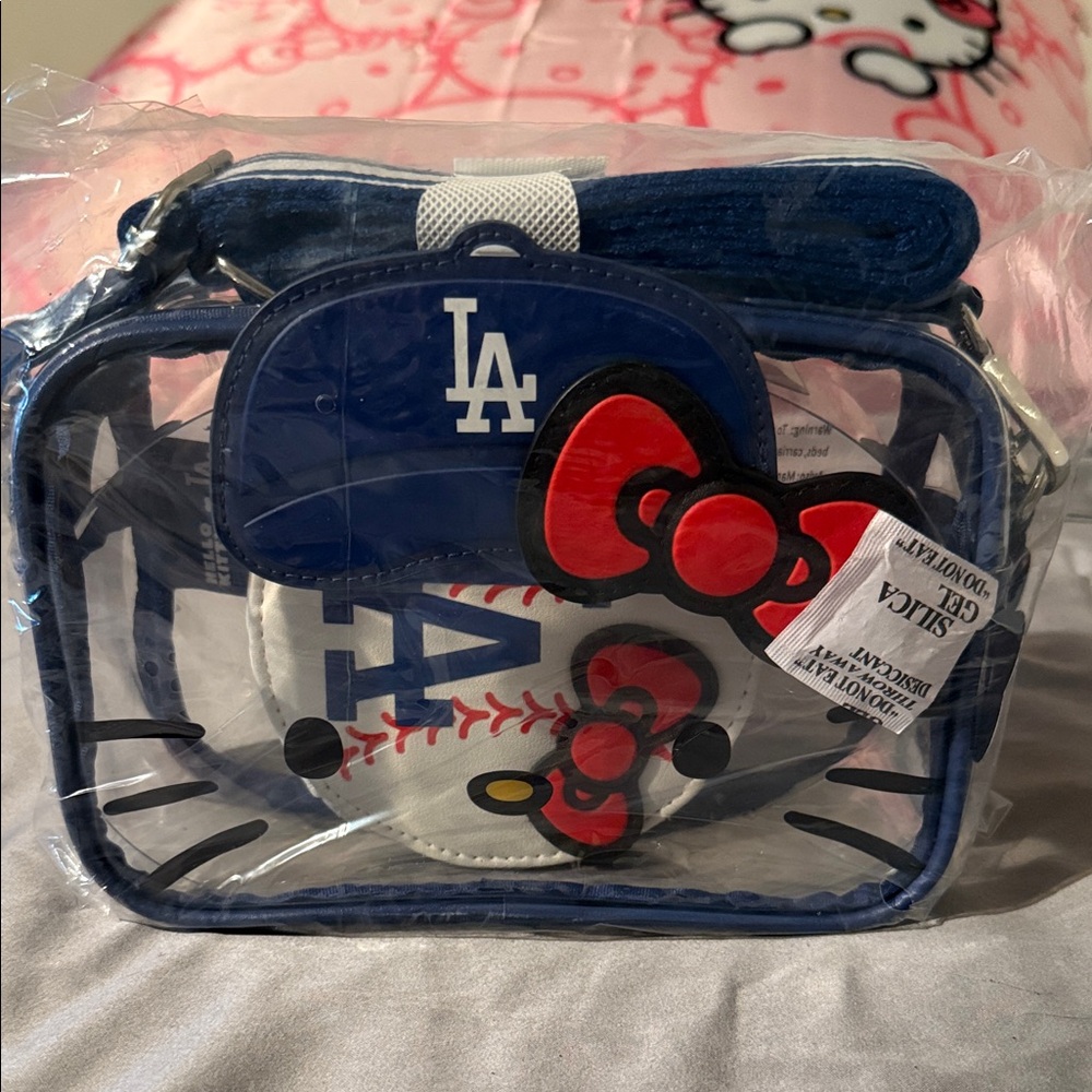 LA Dodgers Hello Kitty Night Promo Crossbody & Coin Purse